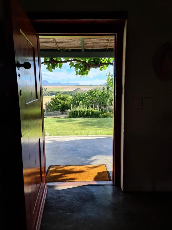 Vineyard Cottage At Bosman Wines Веллингтон Экстерьер фото