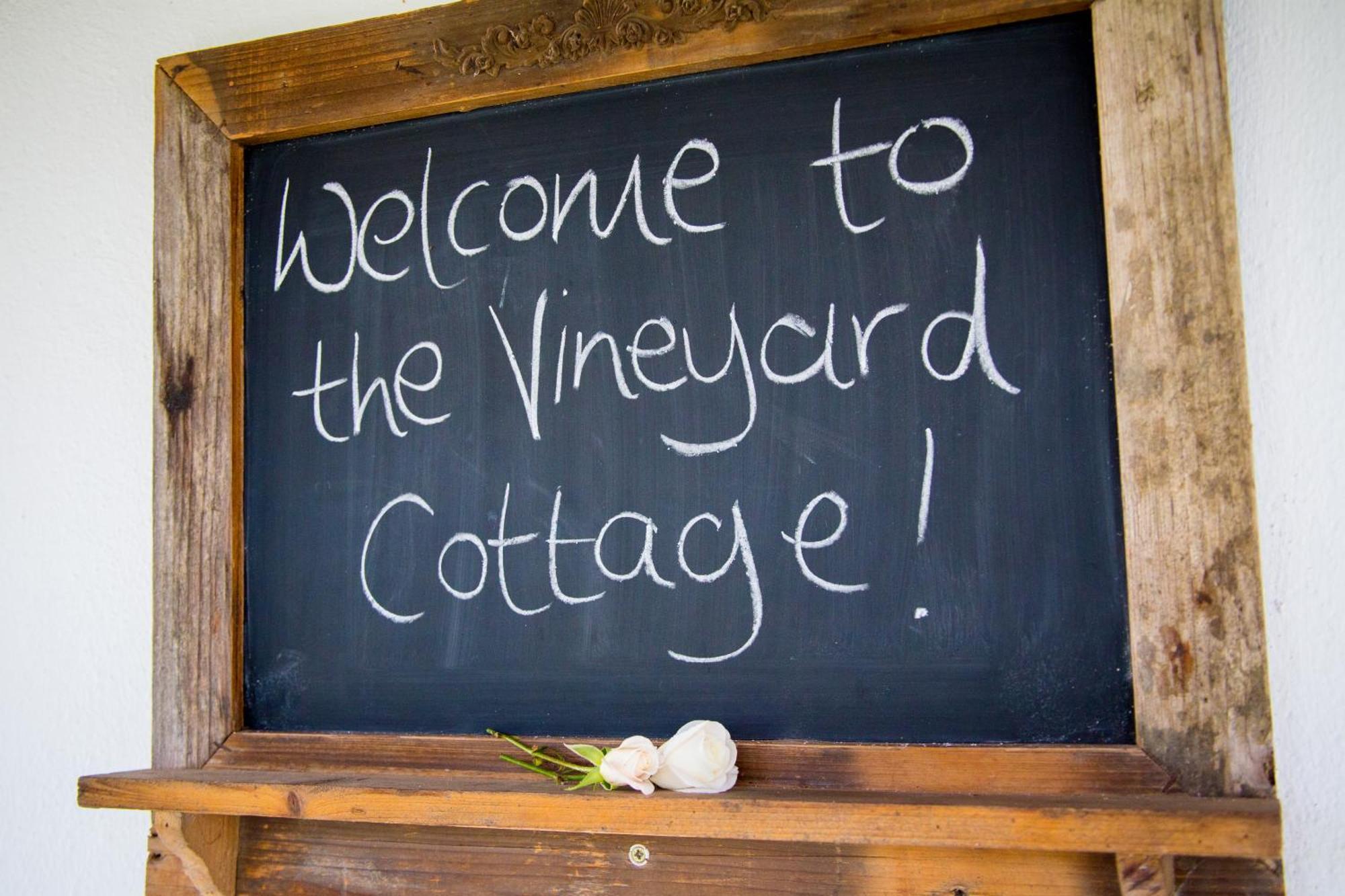 Vineyard Cottage At Bosman Wines Веллингтон Экстерьер фото